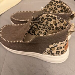 Random bundle don’t bid